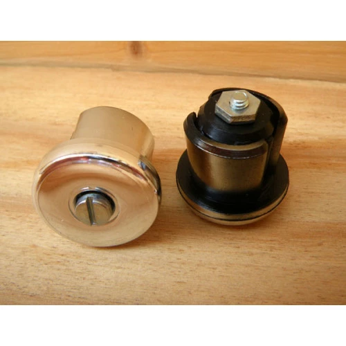 Pneumatiques Pour Cycles Paire Embout De Guidon Chromé à Visser 3 Pneumatiques Pour Cycles Paire Embout De Guidon Chromé à Visser